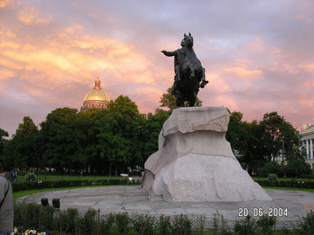 pict8213.sized.jpg