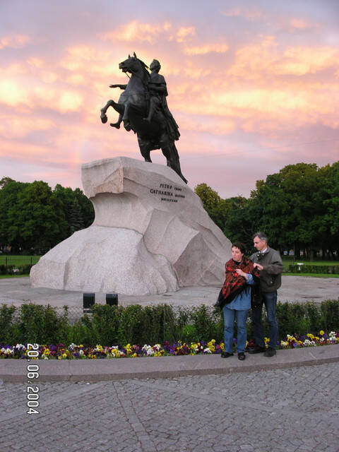 pict8215.sized.jpg