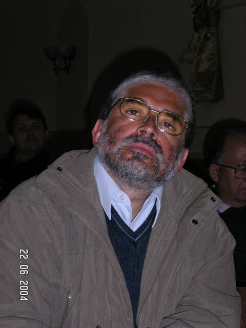 pict8272.sized.jpg