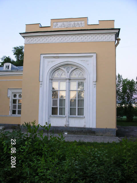 pict8321.sized.jpg