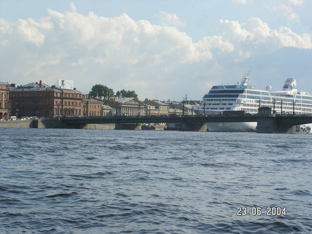 pict8343.sized.jpg